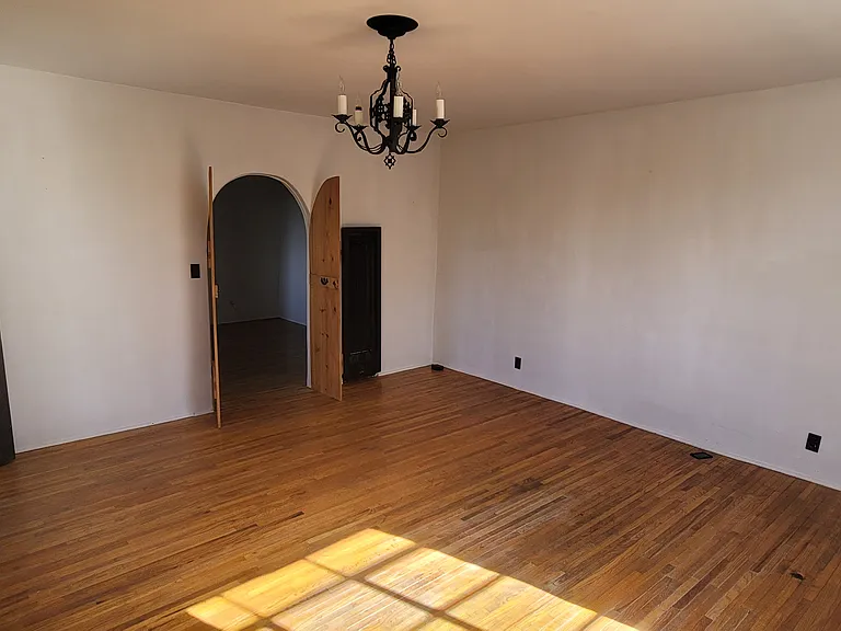 636 Alto St — Photo 8