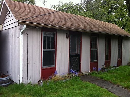 1st image of 651 Highland Ave APT C