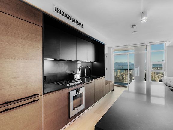 4th image of 1289 Hornby St #3501