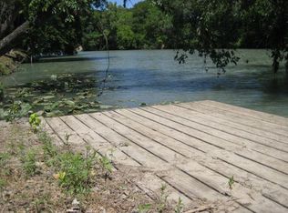 332 Deer Slayer Dr, Seguin, TX 78155