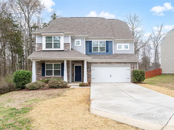 10305 Ebbets Rd, Charlotte, NC 28273