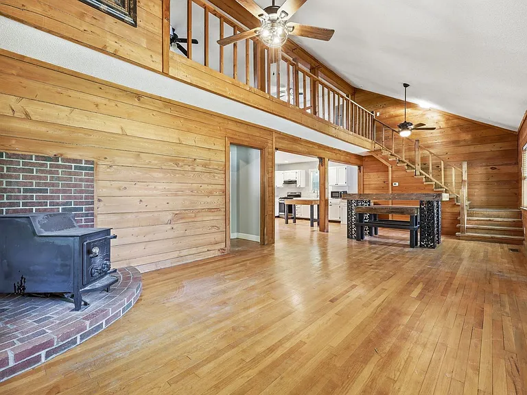 1184 Jim Christian Rd — Photo 12