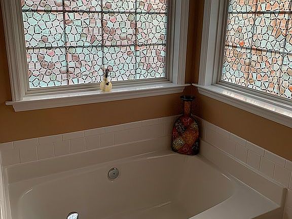 Garden tub master bath