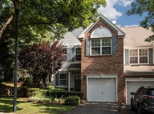 123 Stratford Dr, Nutley, NJ 07110