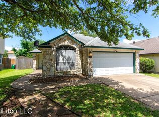 8706 Devine Ln, Austin, TX 78748