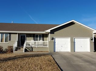 2903 Indian Trl, Hays, KS 67601