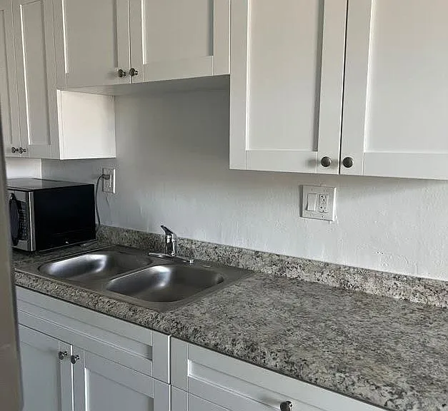 371 Sunshine Dr #H2 — Photo 9