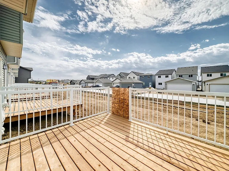 140 Chappelle Dr SW — Photo 37