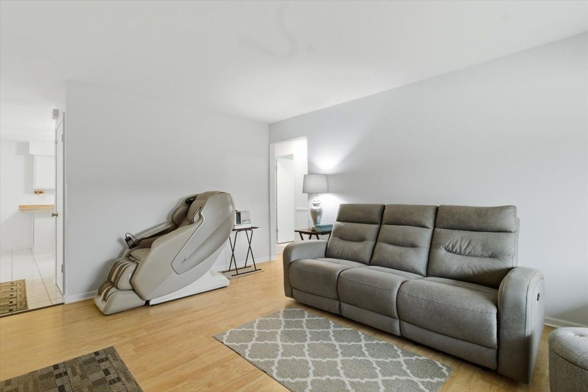 next background image