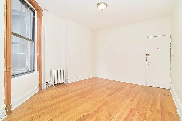 Rented by Living New York | media 13