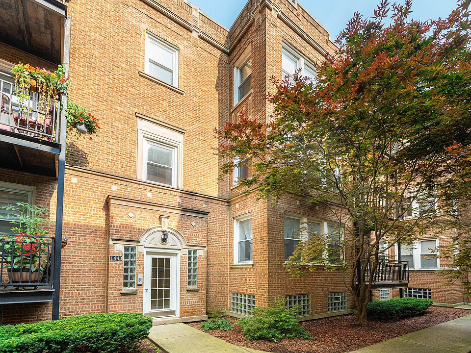 1st image of 1443 W Victoria St APT 1E