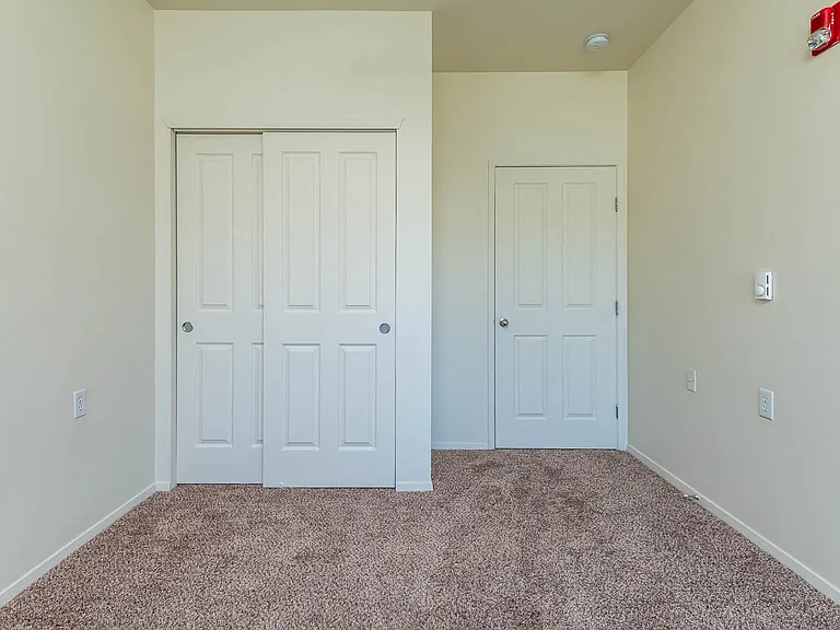 Center Pointe | Bedroom 2