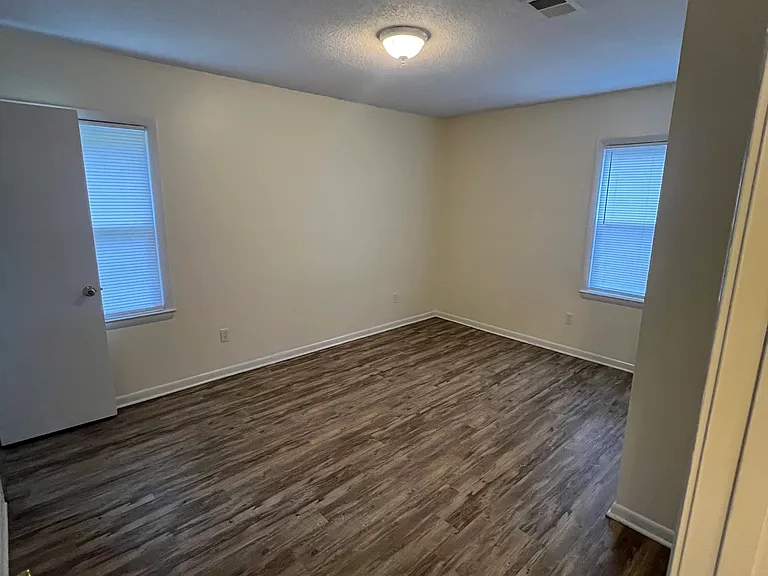 918 Spring Branch Rd — Photo 12