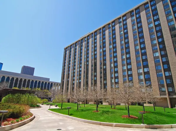 15 S 1st St APT A617, Minneapolis, MN 55401