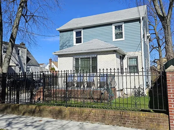 121-15 196th St, Springfield Gardens, NY 11413