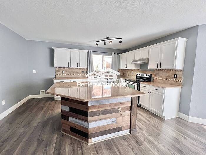 1st image of 10016 Chrysalis Dr
