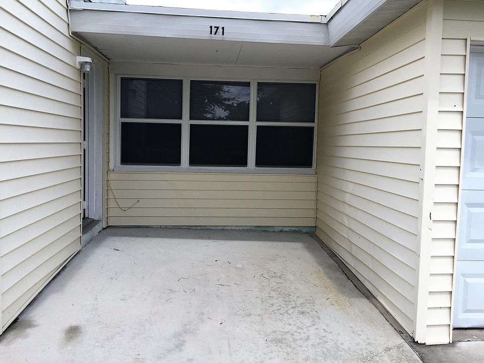 2nd image of 171 6th Ct SW