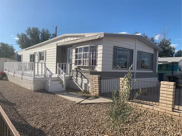 1933 W Robson Cir, Bullhead City, AZ 86442