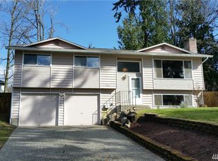 717 212th Pl SW, Lynnwood, WA 98036