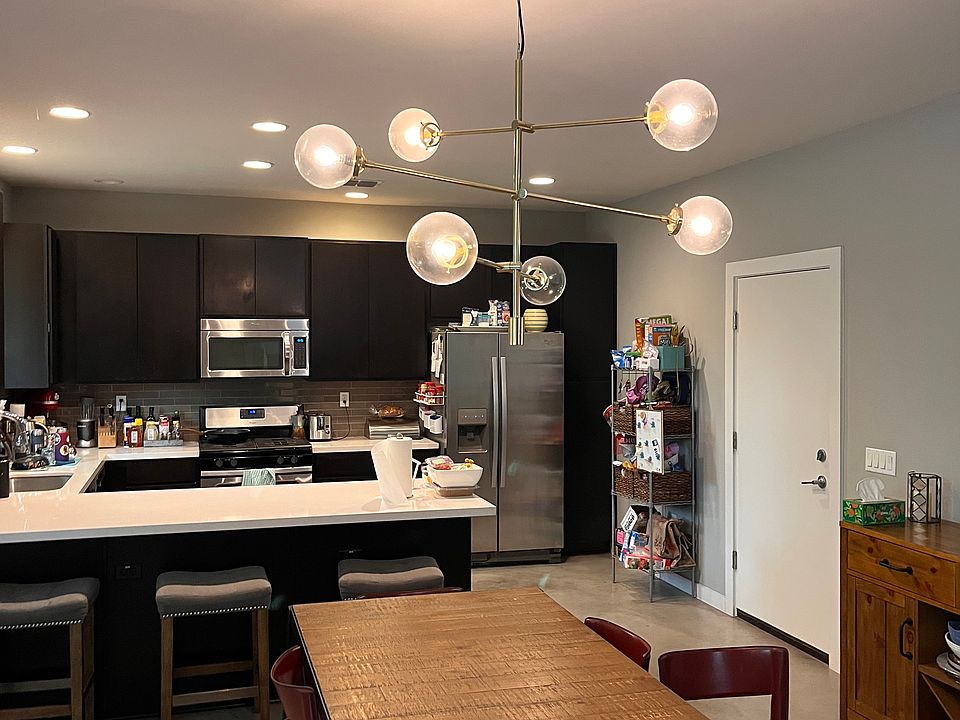Dining + Kitchen