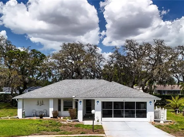 8711 Gold Pine Dr, Port Richey, FL 34668