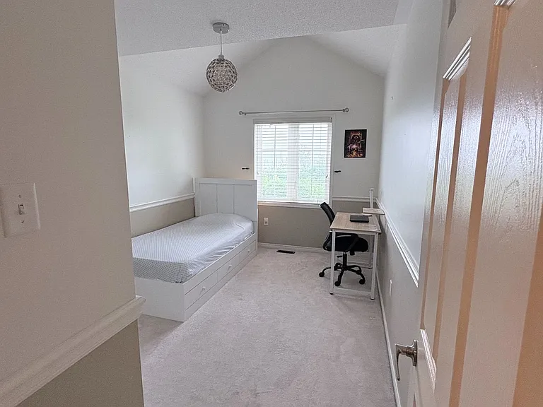 26 Atlantis Dr — Photo 12