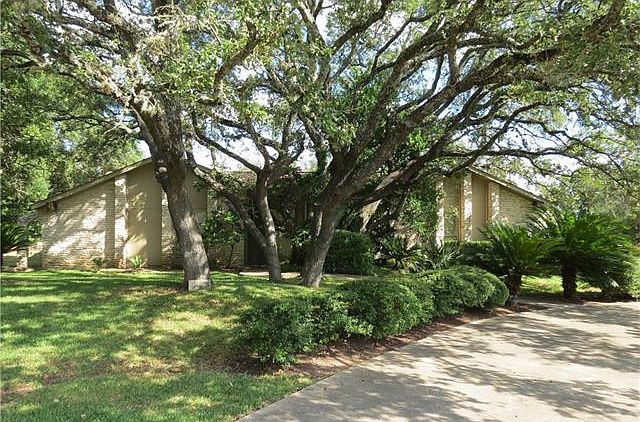 1st image of 10305 Spicewood Mesa
