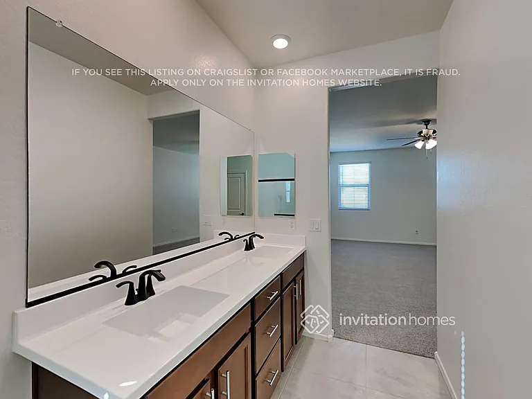 11406 W Edgemont Ave — Photo 16