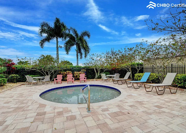 11618 Manatee Bay Ln — Photo 12