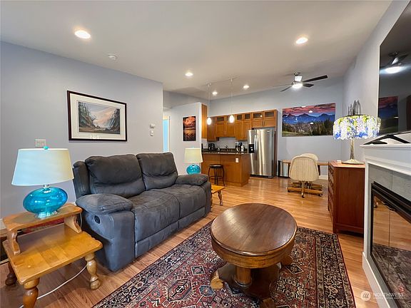 4th image of 21301 48th Avenue W #A210