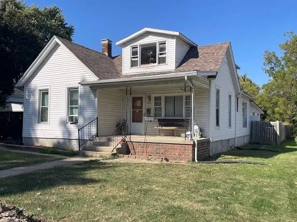 754 W Lafayette Ave, Jacksonville, IL 62650
