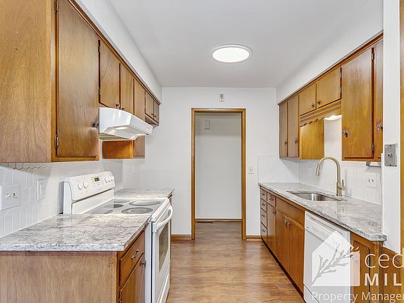 5th image of 6815 E Zimmerly St