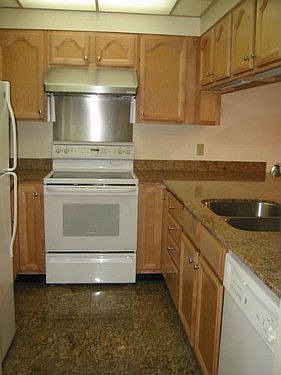 5th image of 855 La Playa St APT 255