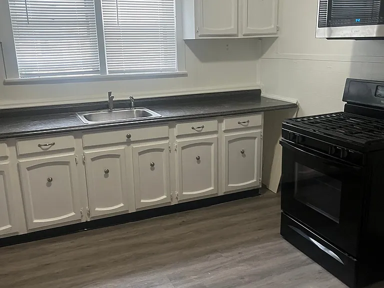 43 Bunn St #2 — Photo 3