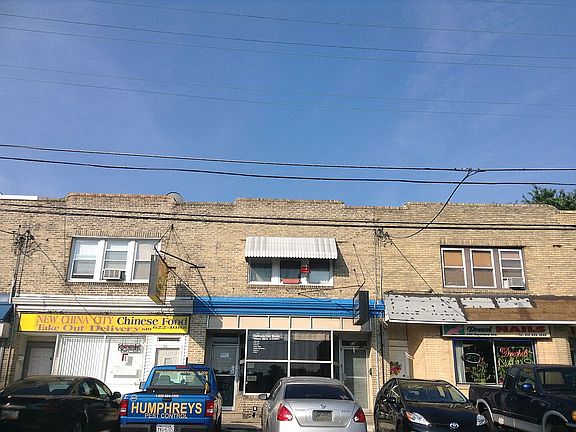 5th image of 236 Shadeland Ave