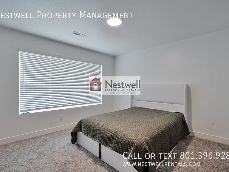 1104 N 1880 W — Photo 14