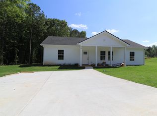 10 Caboose Ct, Comer, GA 30629