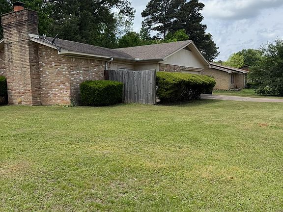 2nd image of 115 Bernice Dr