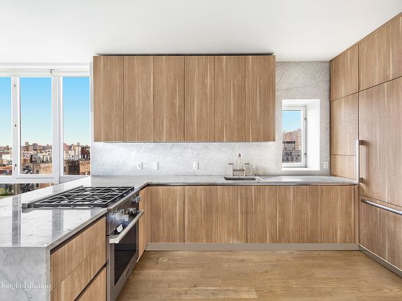 5th image of 265 E Houston St #Penthouse