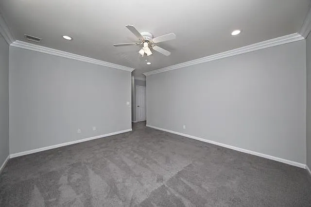 Fairfield Courtyard at Farmingdale — Photo 33