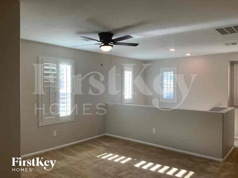 11060 Camden Bay St — Photo 13