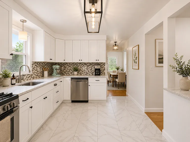 1710 Barnes Ave #1 — Photo 2