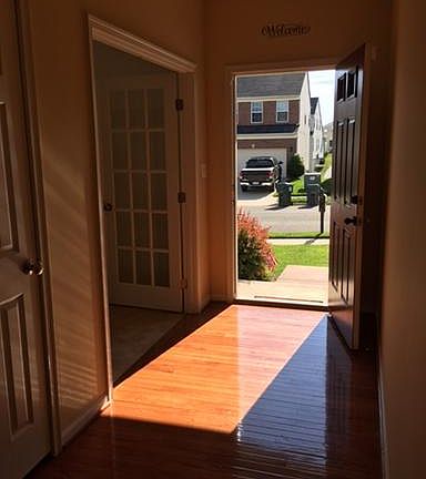 3rd image of 9622 Hazelbrook Ct