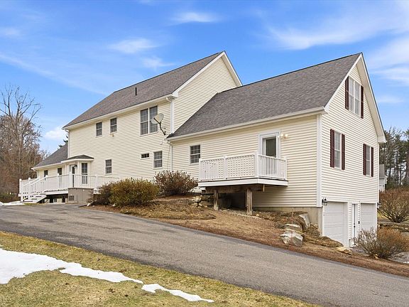 3rd image of 4 Wasserman Heights