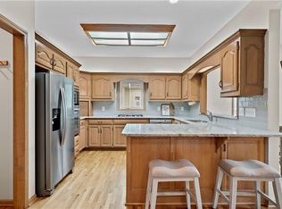 12336 Reeds St, Overland Park, KS 66209