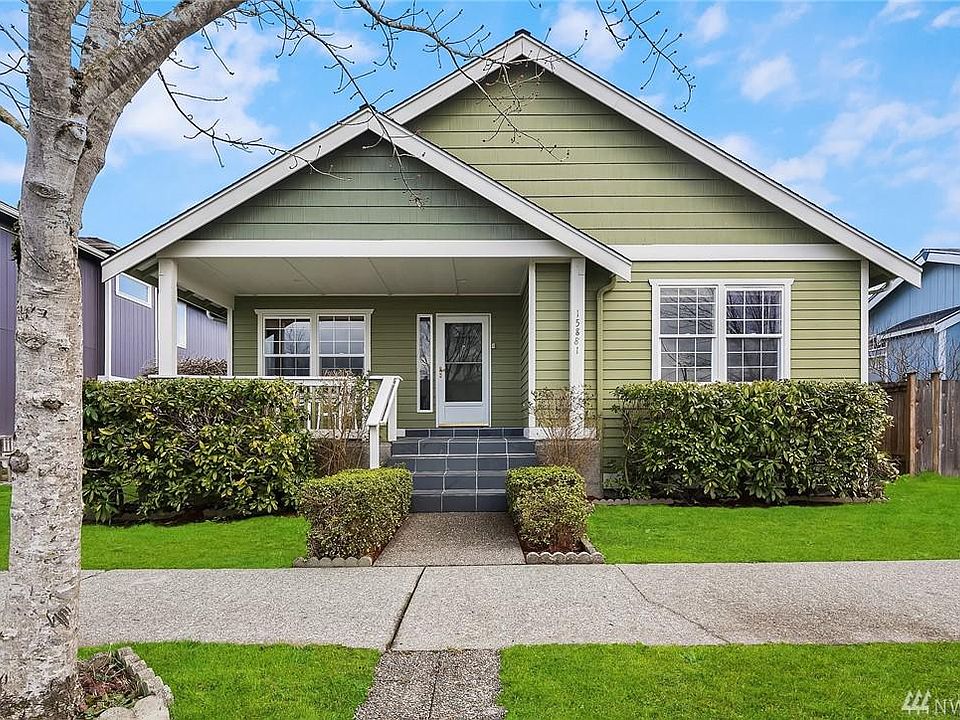 1st image of 15881 Lords Lake Ave