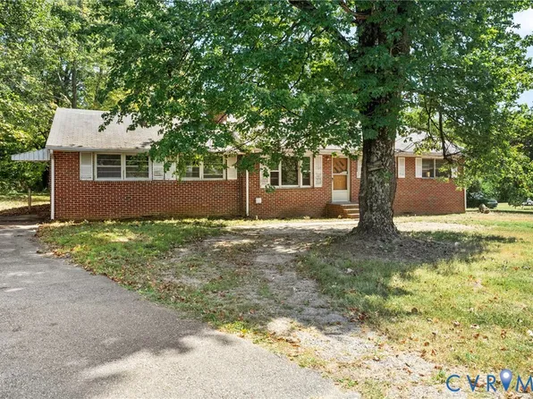 1566 Cumberland Rd, Farmville, VA 23901