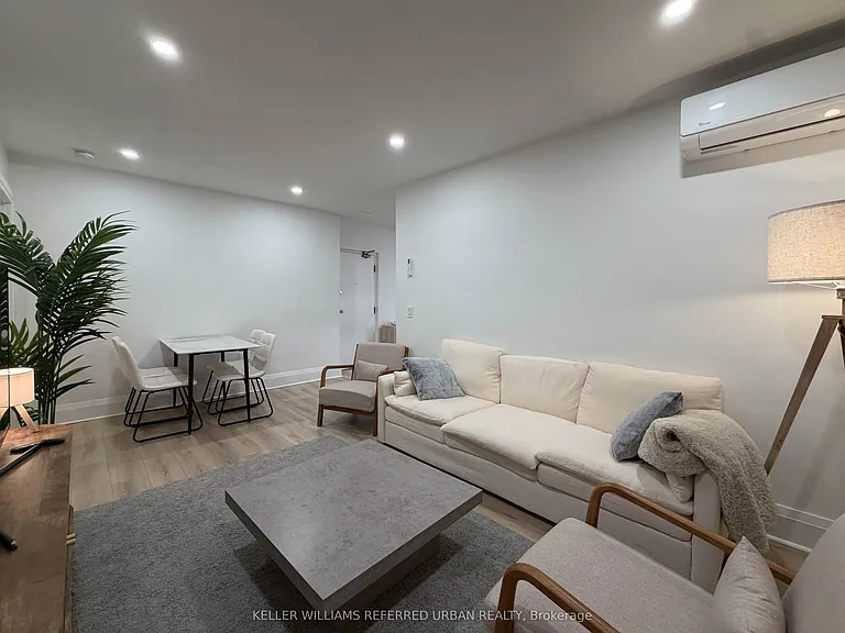 823 Millwood Rd #6 — Photo 4