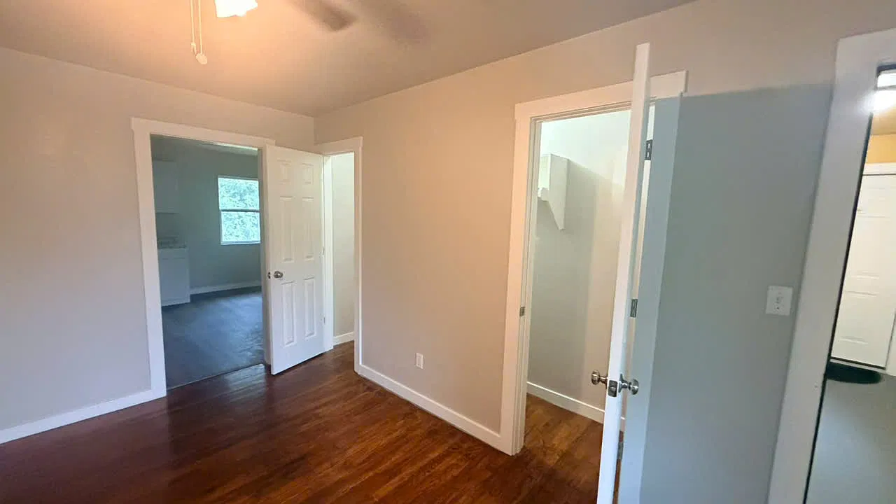 2 bed, 854 sqft, $1,100 — Photo 4