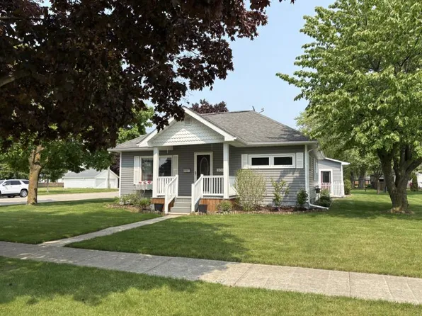 304 S 5th St, Harbor Beach, MI 48441